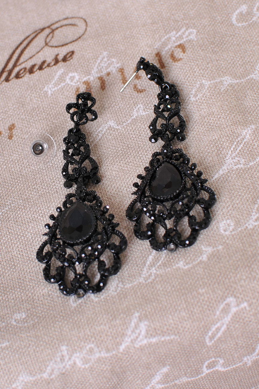 Черни обеци 65