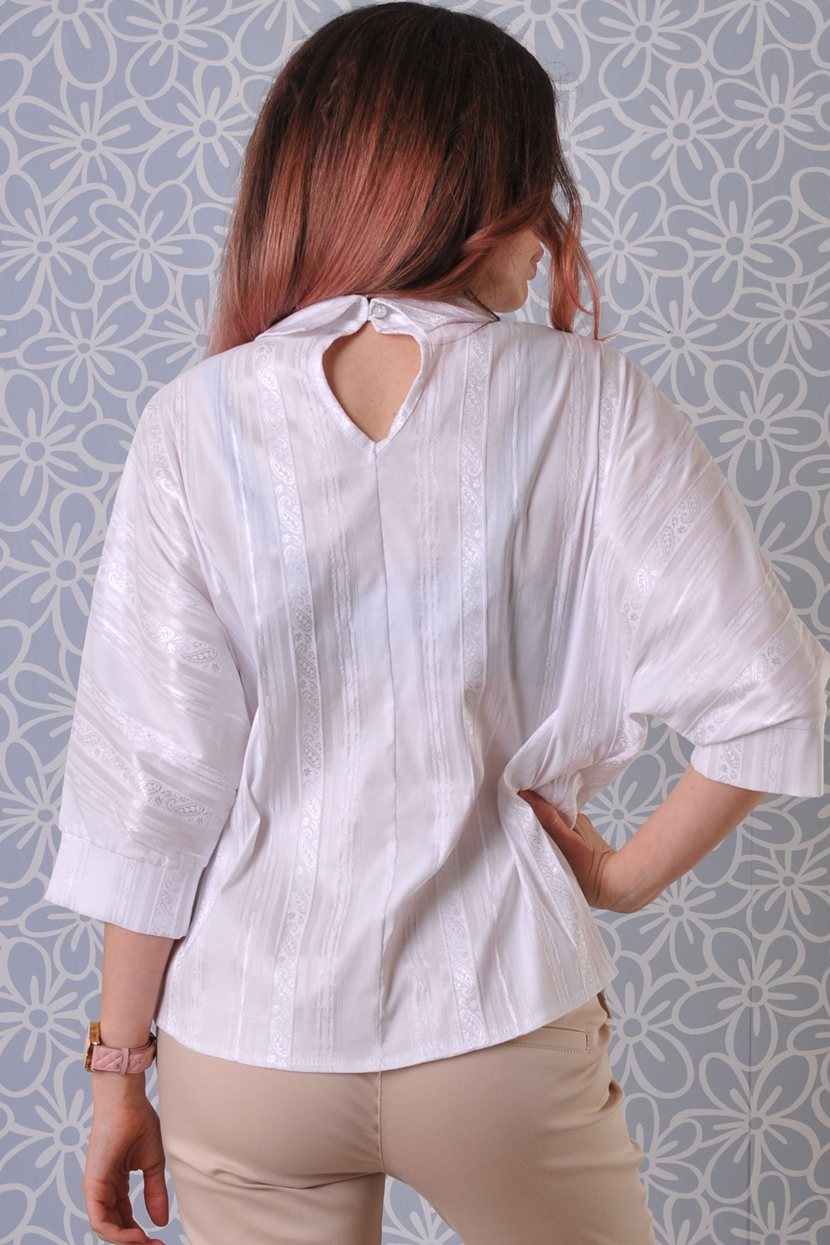 Дамска бяла риза