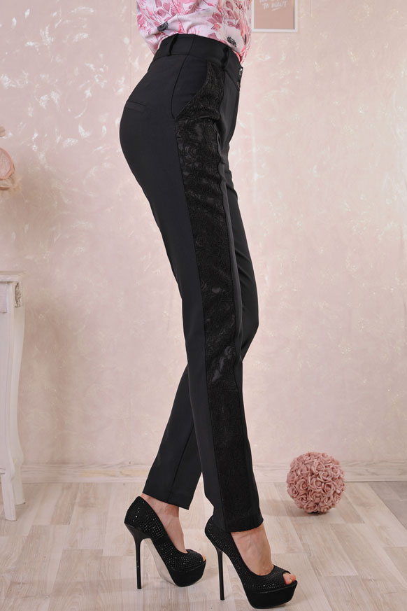 Дамски панталон Jadore Paris с дантелен кант