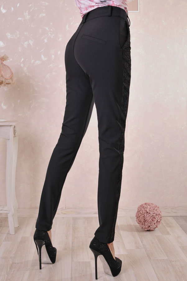 Дамски панталон Jadore Paris с дантелен кант