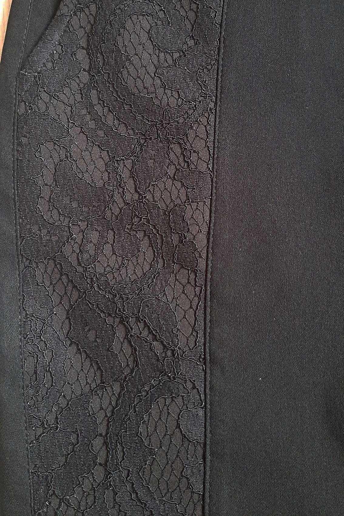 Дамски панталон Jadore Paris с дантелен кант