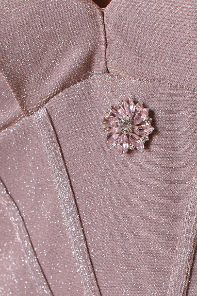 Официална рокля без ръкави в цвят пудра