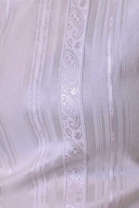 Дамска бяла риза без ръкави