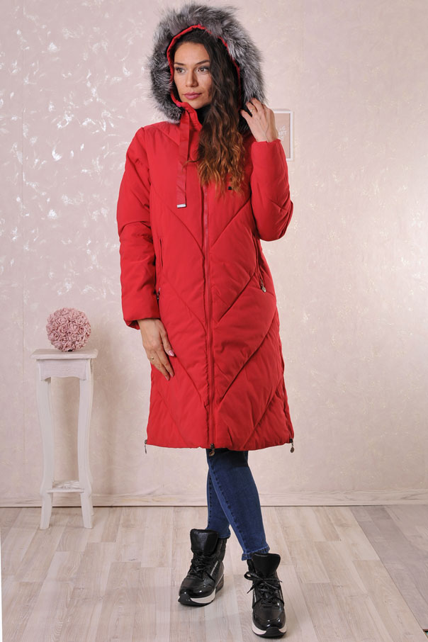 Червено дълго яке с естествен-косъм