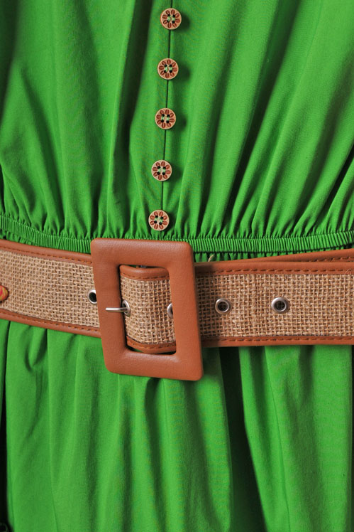 Разкроена зелена рокля