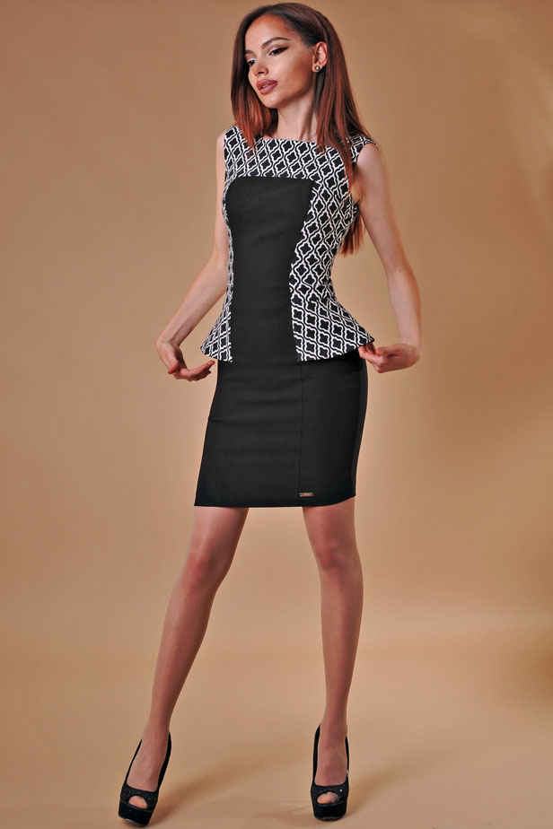 Черна рокля So Classy с бели орнаменти