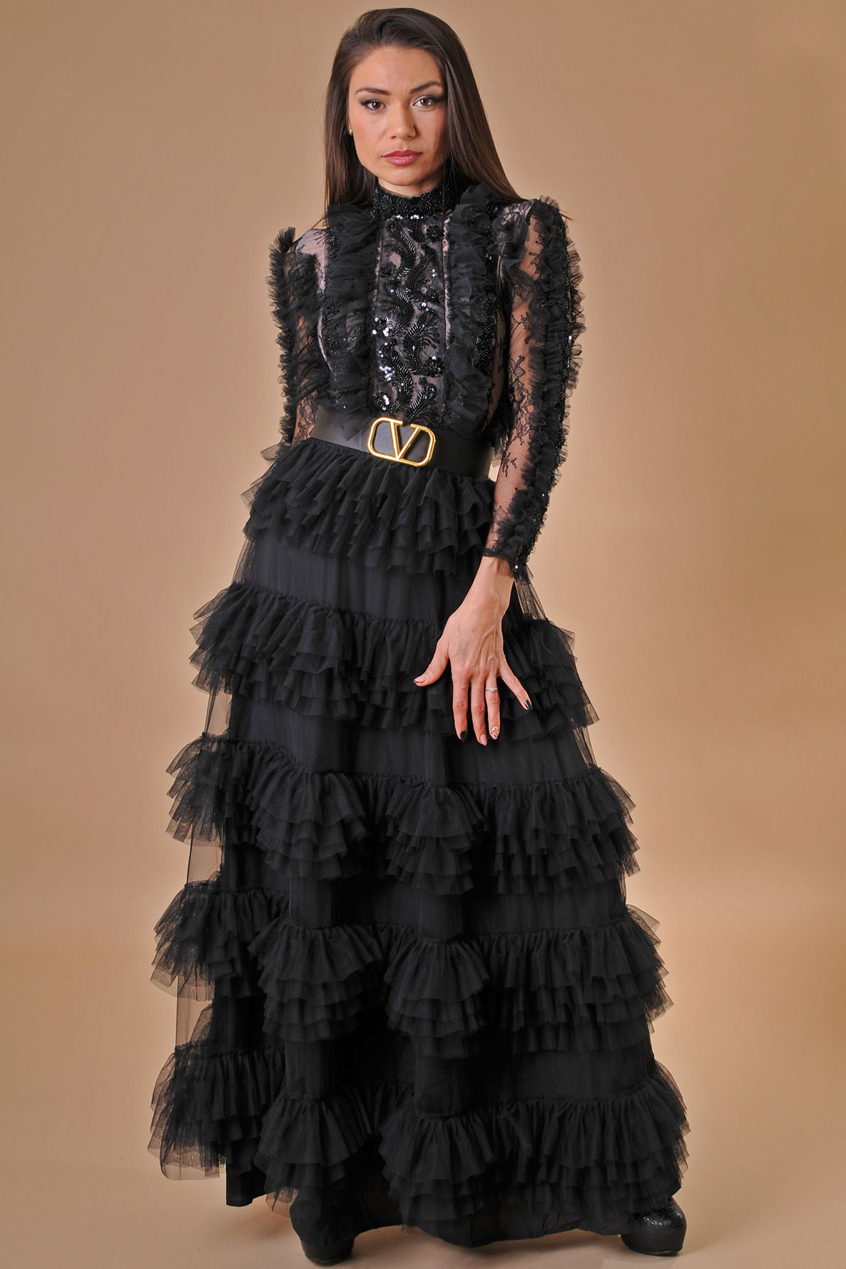 Официална бална черна рокля с пайети