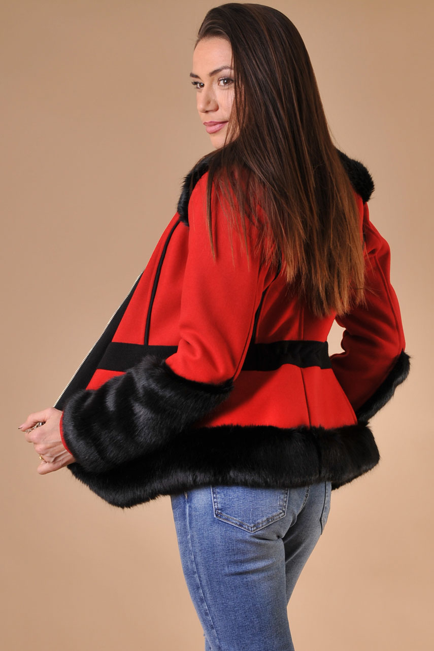 Дамско късо палто Giovanni в червено