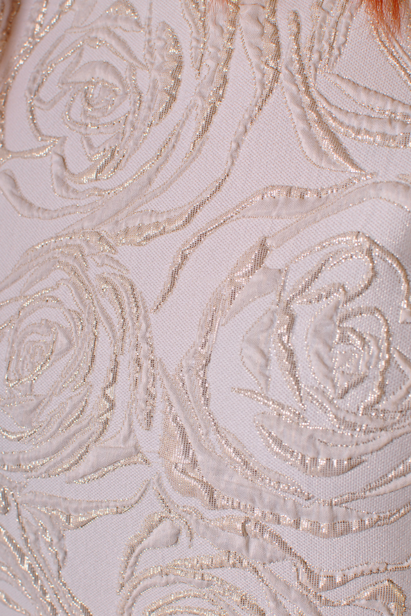 Gentle Beauty широка рокля в екрю и златисто