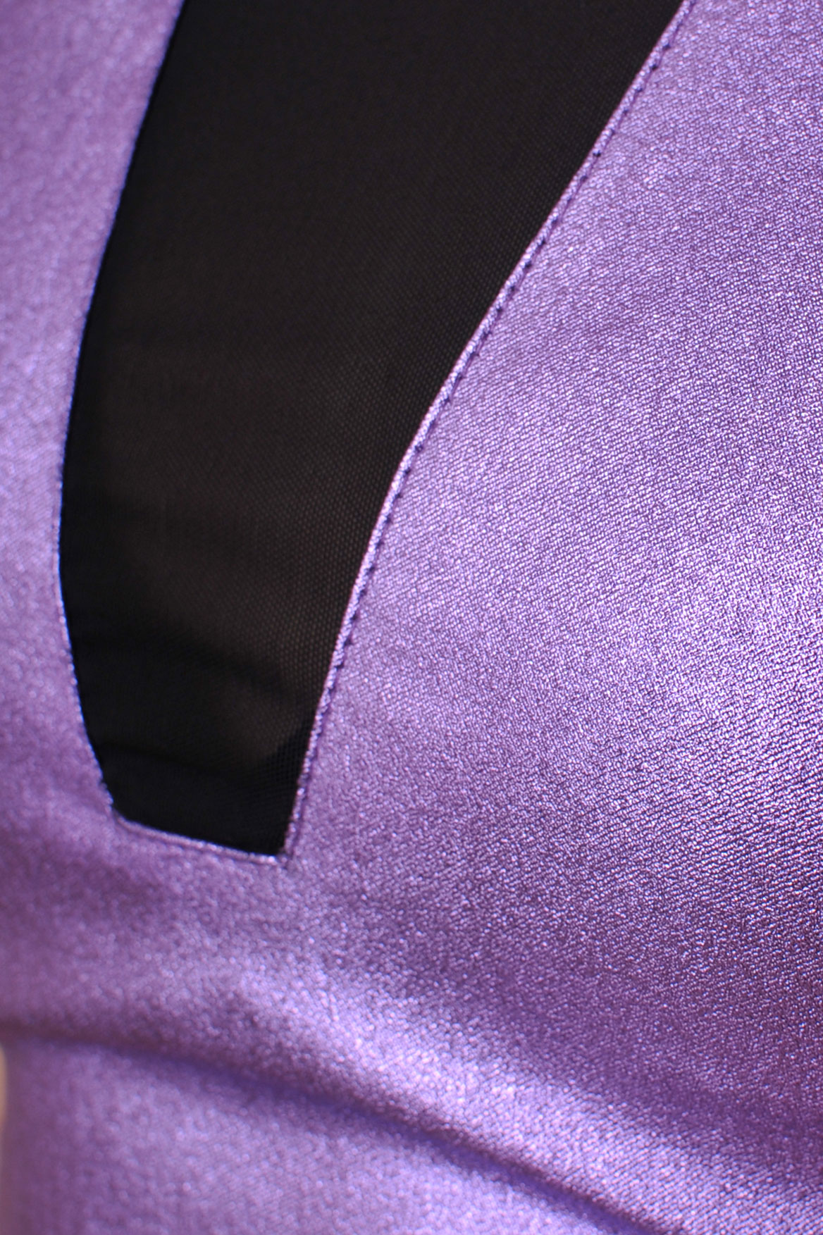 Moonlit Enigma рокля в лилав металик