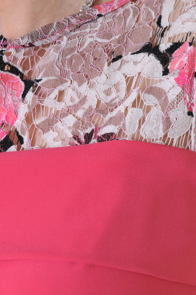 Къса рокля с дантела на деколтето Kristin корал