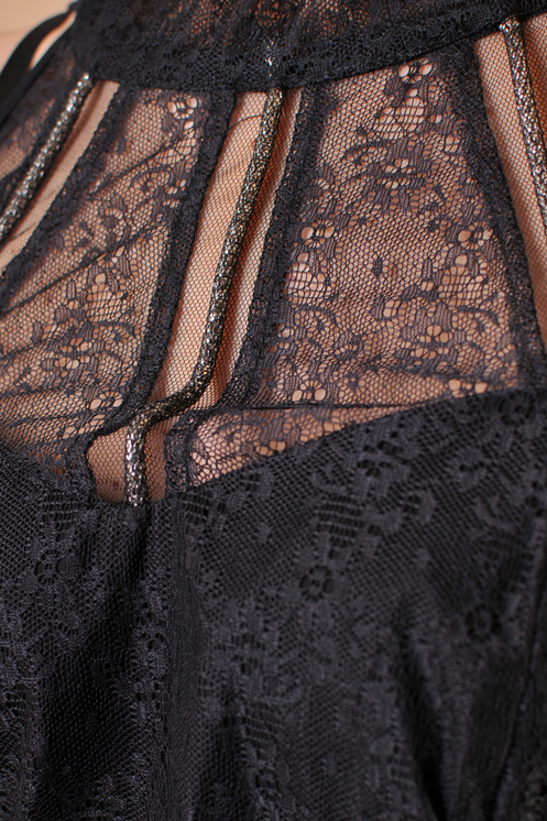 Бюстие с тюл в черно