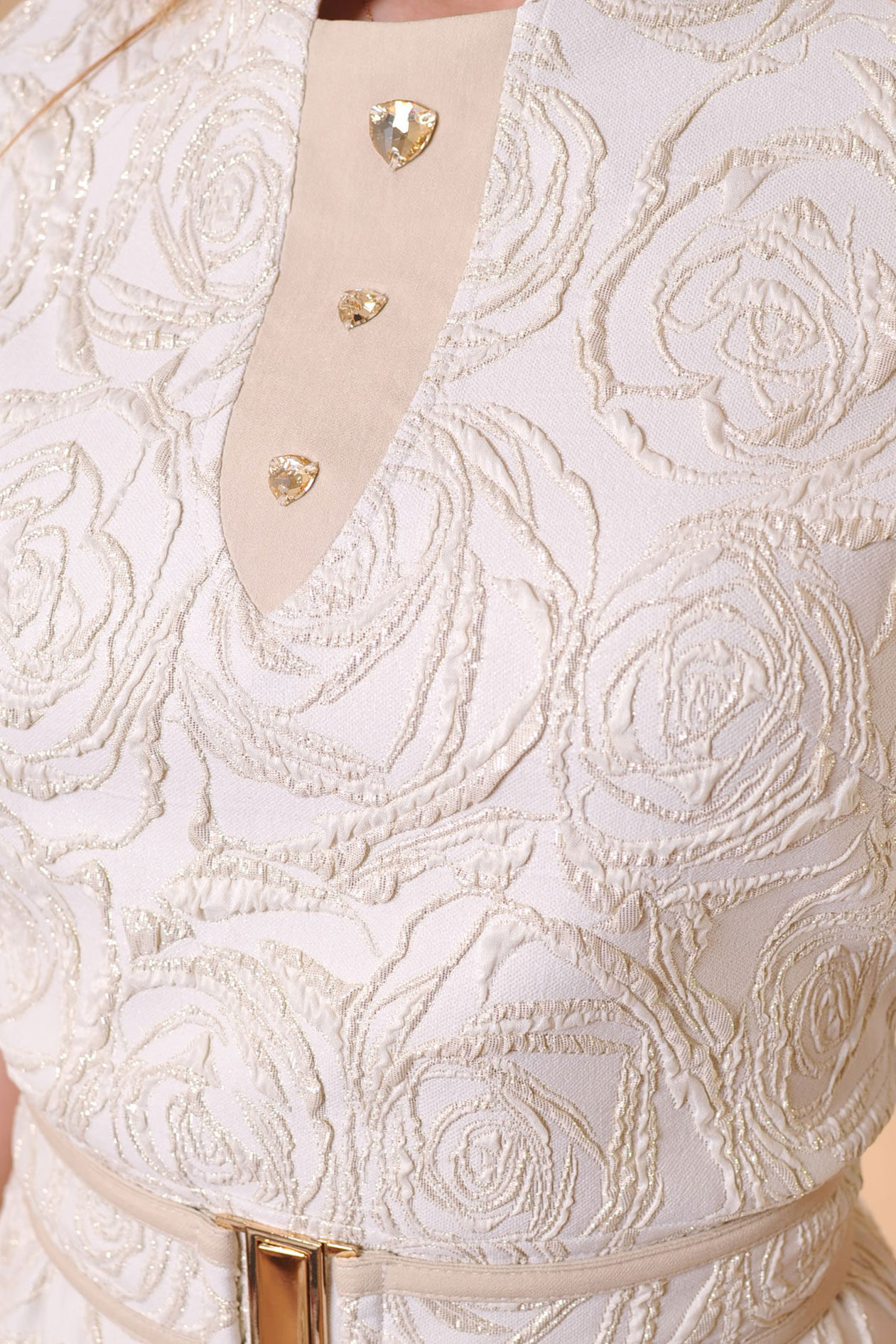 Златиста рокля от жакард French Chic